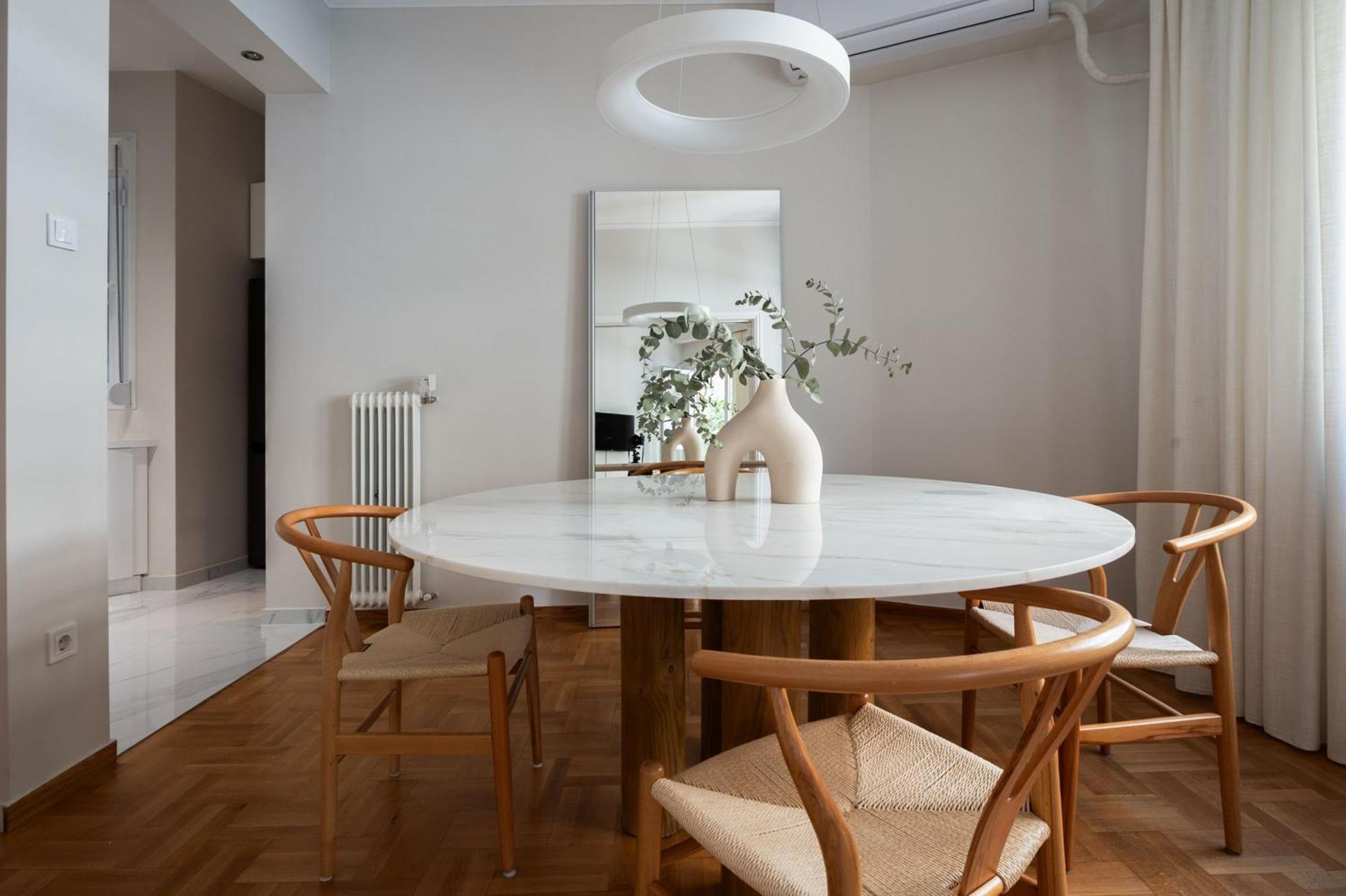 Acropolis Hideaway - Tranquil Retreat In Plaka * Athens